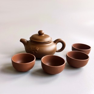 Чайний набір із коричневої глини на 4 персони Ніжна Сакура